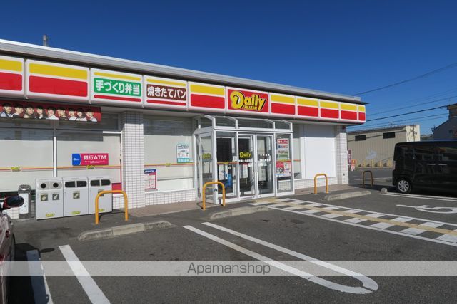 コンビニ　デイリーヤマザキ和泉一条院町店（コンビニ）まで633m