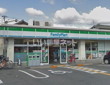 コンビニ　ファミリーマート堺一条通店（コンビニ）まで634m