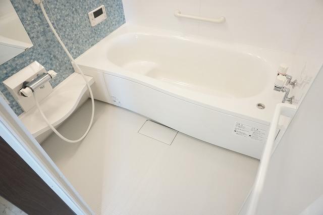 バス・シャワールーム　浴室