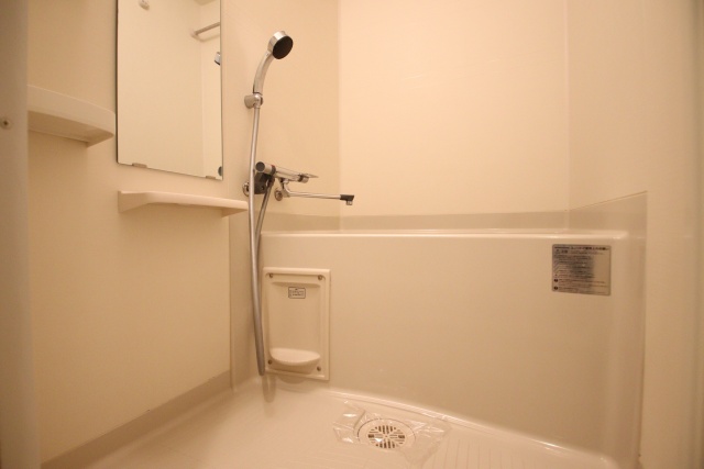 バス・シャワールーム　※別室の参考写真の為、現況優先です。