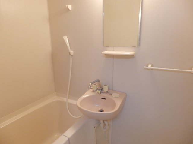 バス・シャワールーム　サンプル写真になります。