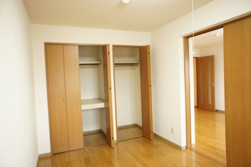 収納　図面と現状が相違がある場合には現状を優先