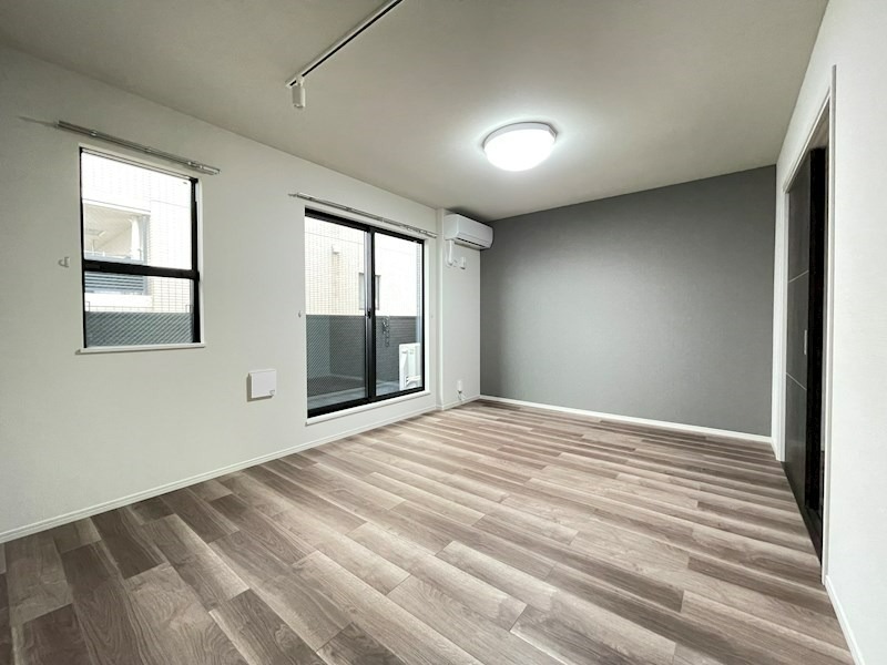 居室・リビング　同仕様