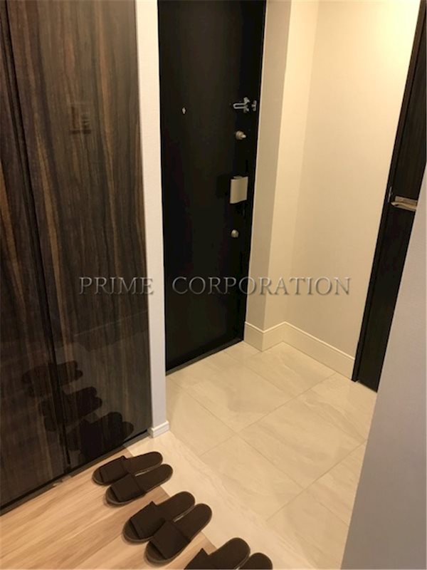 玄関　※参考写真※