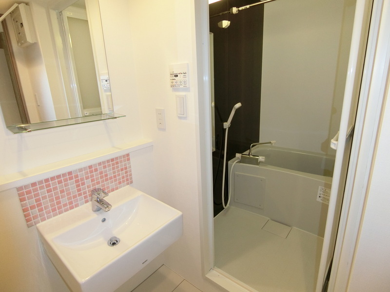 バス・シャワールーム　バス