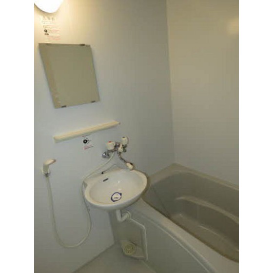 バス・シャワールーム　別部屋参照・現状優先