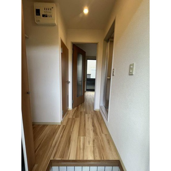 玄関　別部屋参照・現状優先