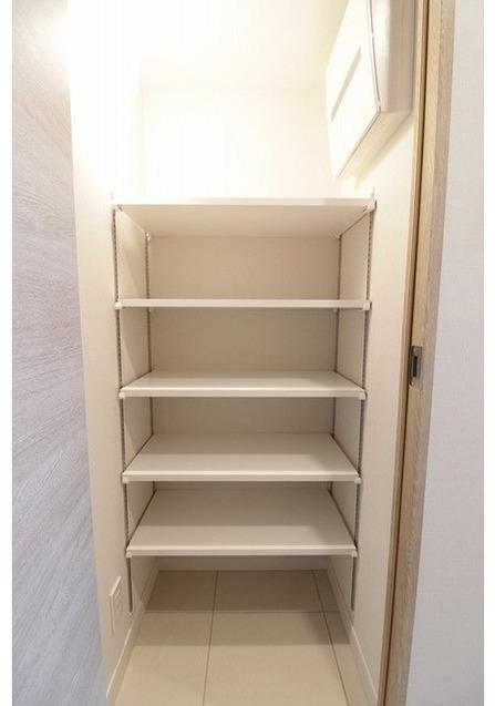 玄関　ゆったりとした玄関スペース♪