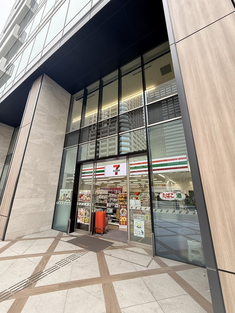 コンビニ　セブン-イレブン 大阪大深町店（コンビニ）まで250m