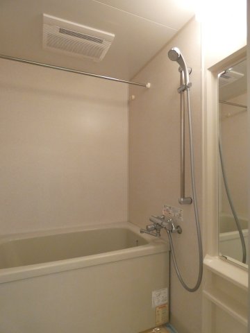 バス・シャワールーム　バス※別部屋参考写真