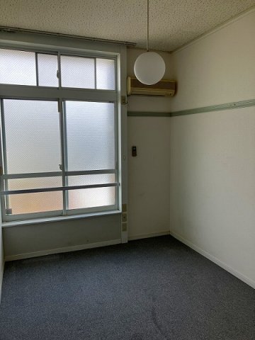 居室・リビング　家具家電無し部屋の場合