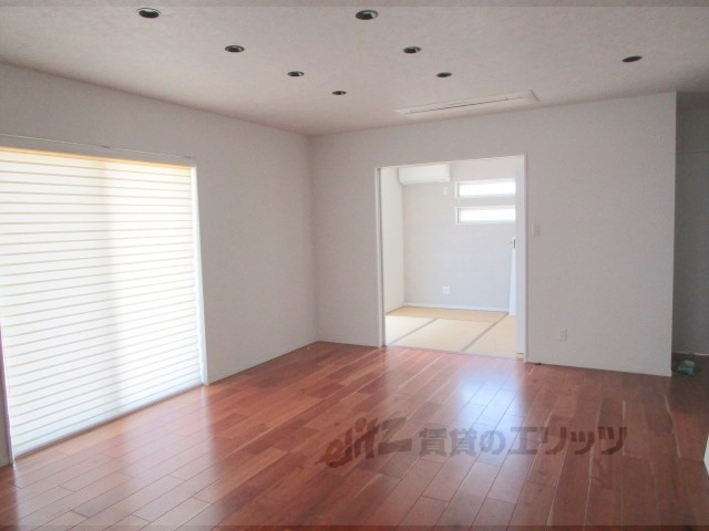 居室・リビング　リビング