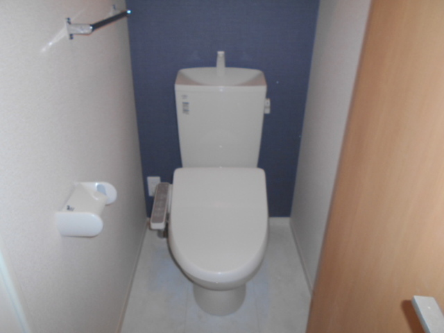 トイレ　トイレ　温水洗浄暖房便座