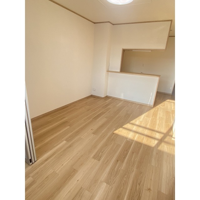 居室・リビング　ＬＤＫ１１．１帖　※イメージ