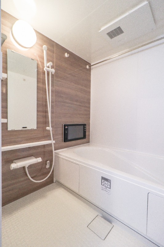 バス・シャワールーム　図面と現状に相違がある場合には現状を優先