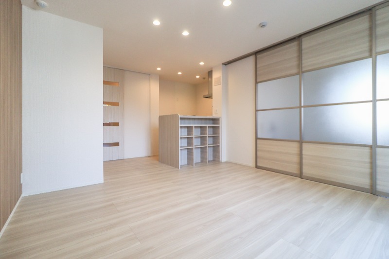 居室・リビング　図面と現状に相違がある場合には現状を優先