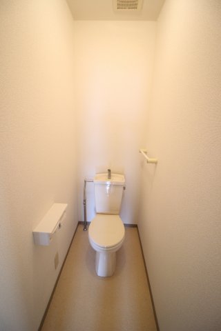 トイレ　※別部屋写真