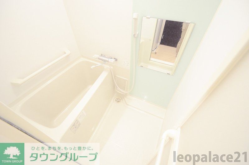 バス・シャワールーム　設備・仕様は号室により異なる為、現況を優先致します。