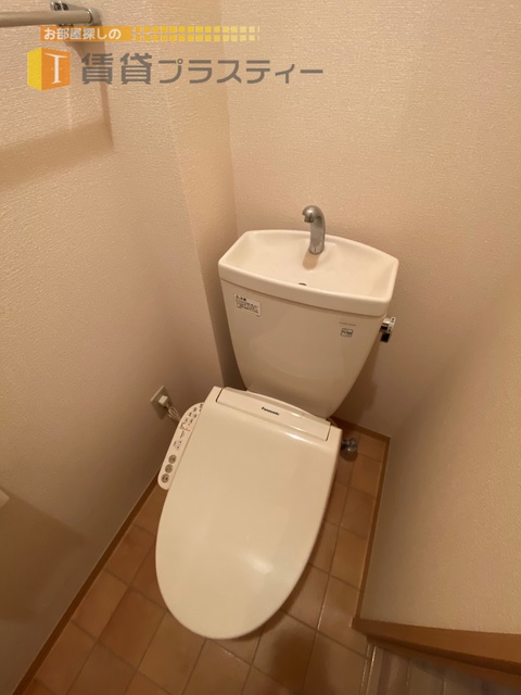 トイレ　シャワートイレ完備