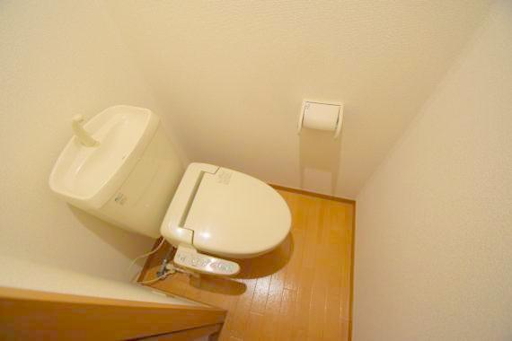 トイレ　清潔感のあるトイレは落ち着きますね。