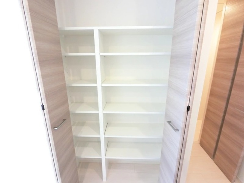 収納　図面と現状に相違がある場合には現状を優先