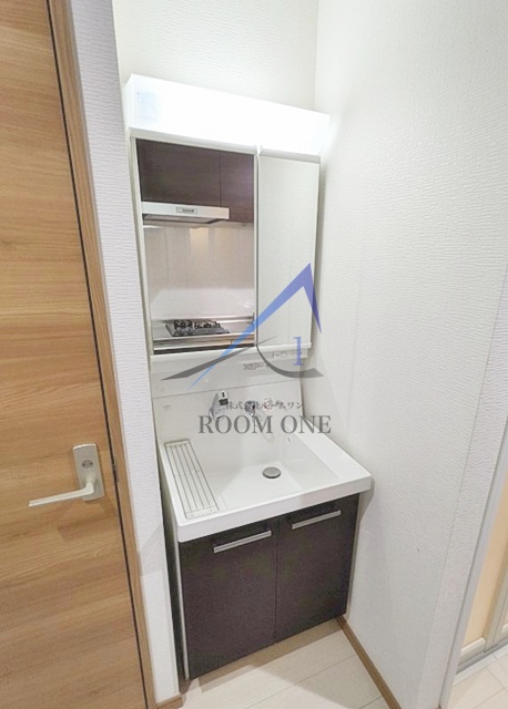 洗面設備　独立洗面台です。