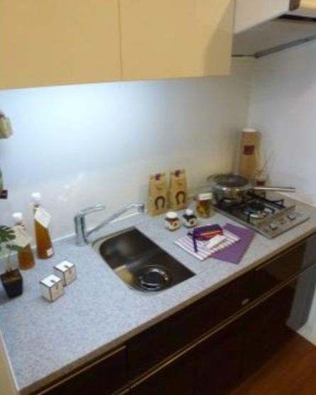 キッチン　☆使いやすいシステムキッチン☆ ※装飾品は付きません