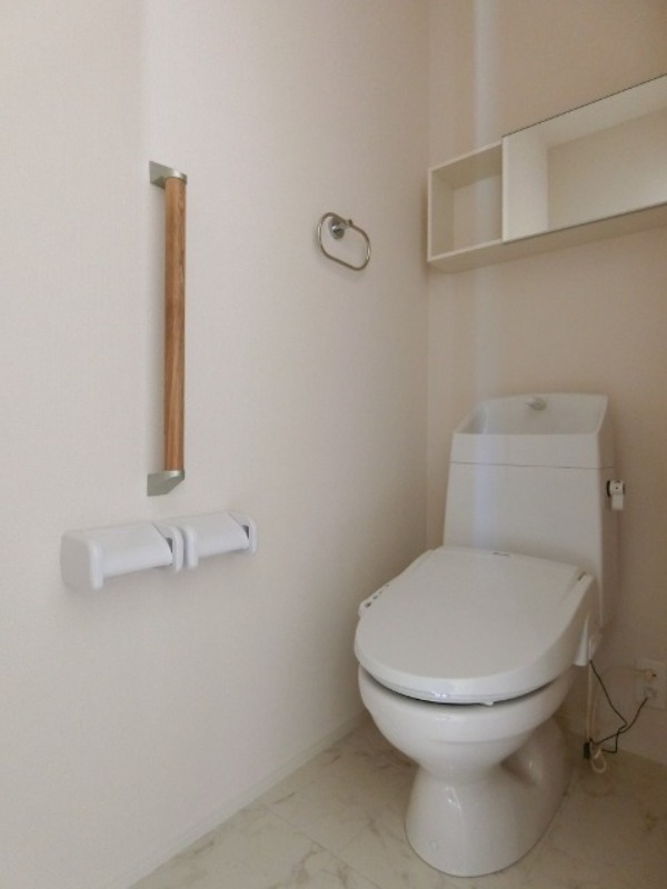 トイレ　図面と現状に相違がある場合には現状を優先