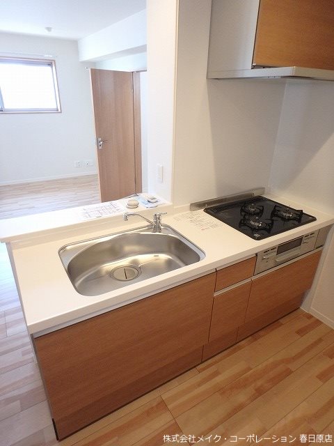 キッチン　写真は同型タイプ