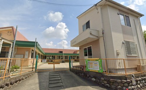 幼稚園・保育園　真こども園（幼稚園・保育園）まで1152m