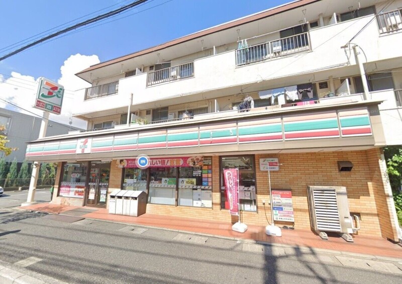 コンビニ　セブンイレブン富浜店（コンビニ）まで496m