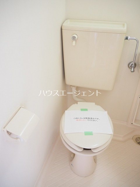 トイレ　清潔感のあるトイレ。