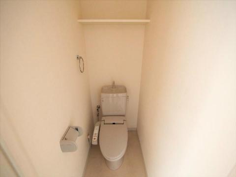 トイレ　シャワー付トイレ