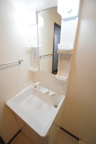 洗面設備　※別部屋写真参考※