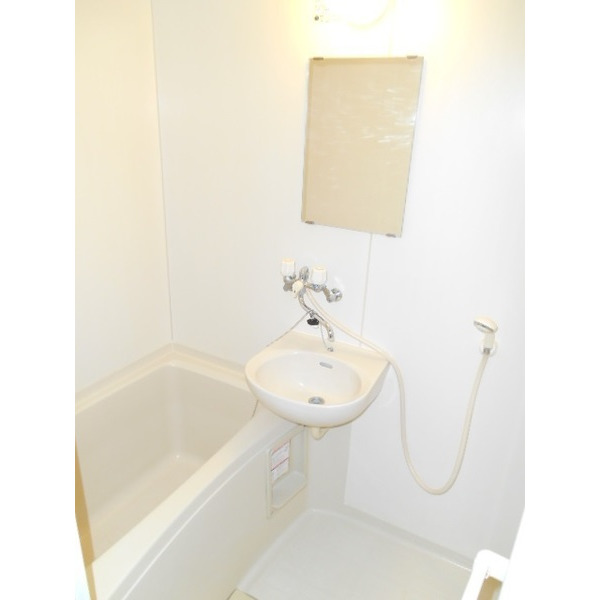 バス・シャワールーム　浴室です