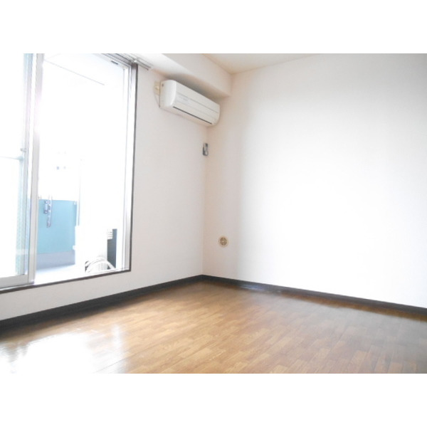 居室・リビング　採光や通風は良好です♪