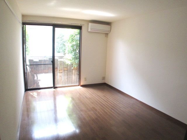 その他部屋・スペース　★広い洋室★