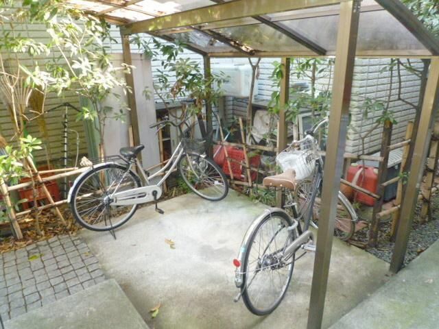 その他共有部分　★屋根付き駐輪所★