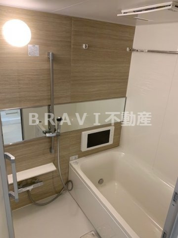 バス・シャワールーム　【スプランディット本町東】お風呂です