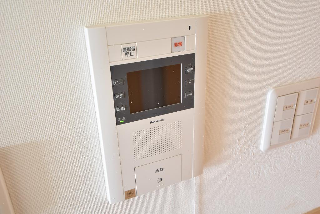 セキュリティ　カメラ付インターホン