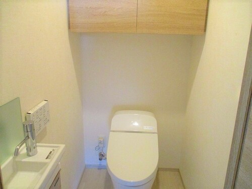 トイレ　タンクレストイレ※前回募集時の写真２０２２年８月撮影