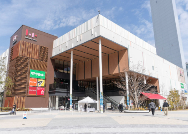 ショッピングセンター　ららテラスHARUMI　FLAG（ショッピングセンター）まで614m