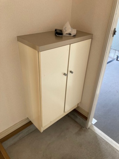 玄関　※掲載写真は同マンション別部屋参考写真となります。