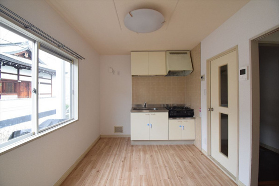 居室・リビング　※掲載写真は同マンション別部屋参考写真となります。