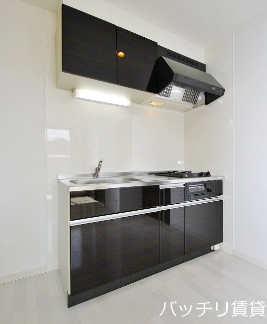 キッチン　※同型タイプの為、現状を優先いたします。
