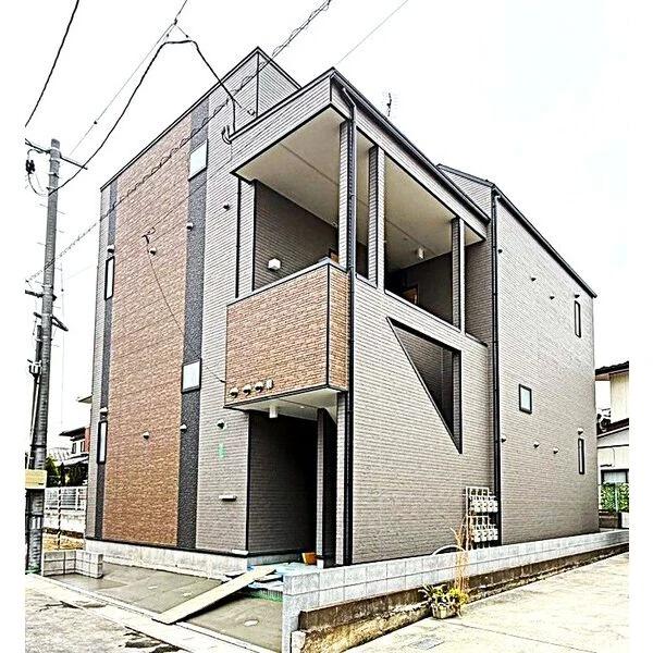 アンバーコート原町の外観写真