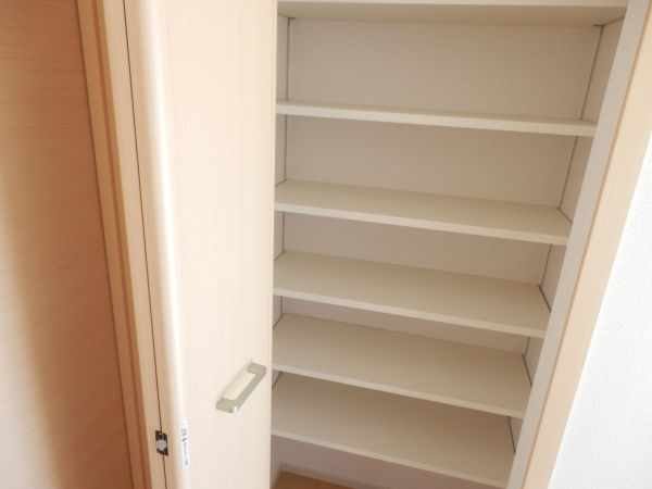 玄関　シューズBOX