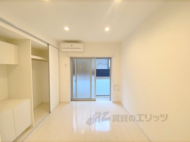 居室・リビング　洋室