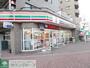 コンビニ　セブンイレブン川崎梶ヶ谷駅入口店（コンビニ）まで150m
