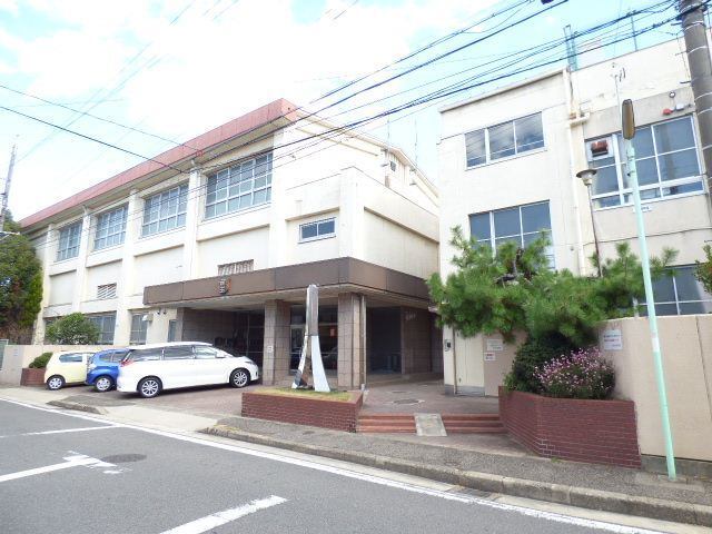 小学校　名古屋市立稲生小学校（小学校）まで495m